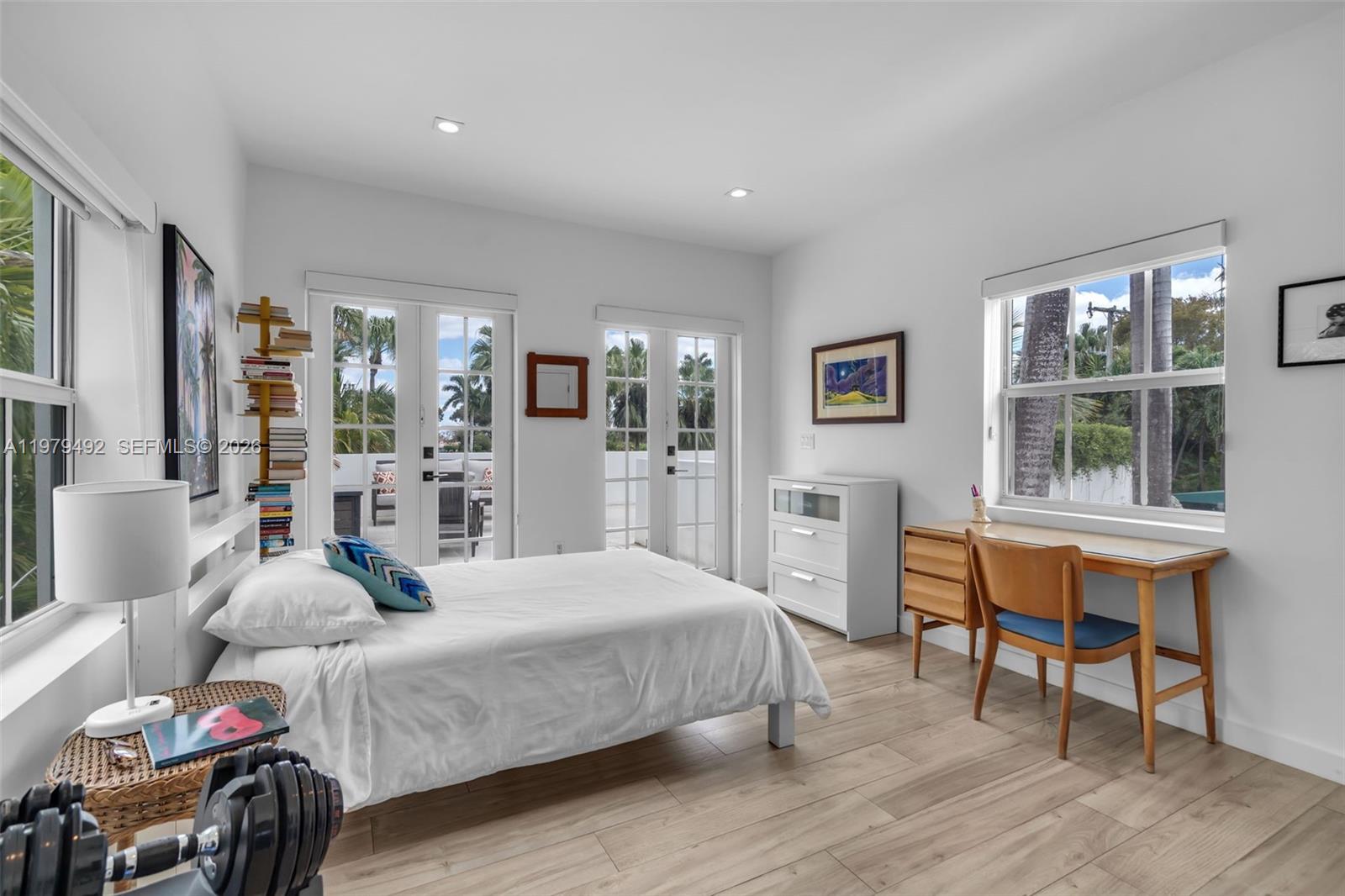 LA GORCE GOLF SUB - Residential