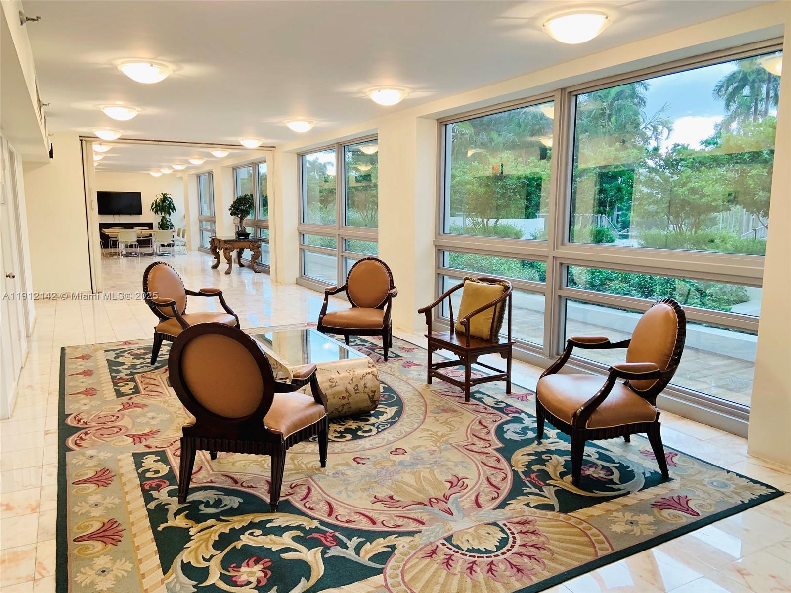 THE PALACE CONDO - Residential