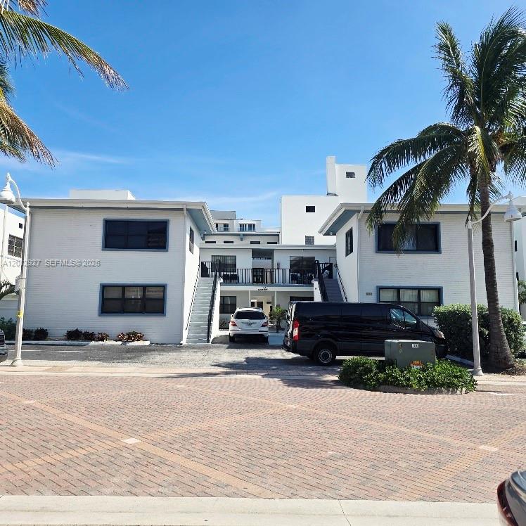 BEACH TERRACE RESORT COND - Residential
