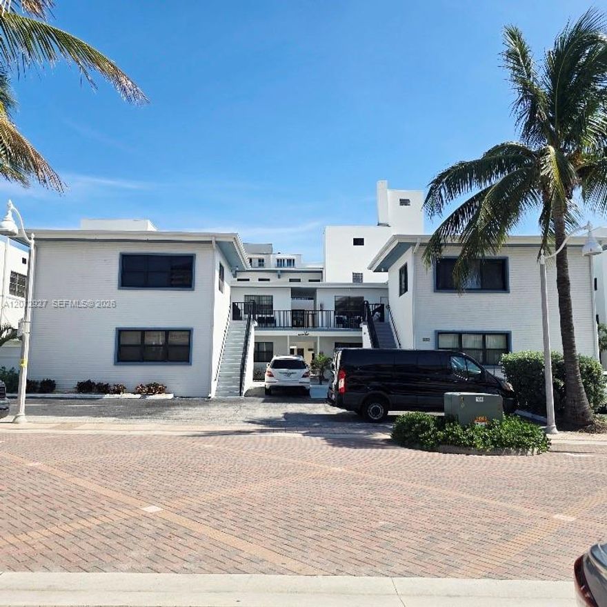 Beachside Renovated Studio, Investment Opportunity on Hollywood Beach. Completely, thoughtfully updated/remodeled interior, lot's of storage and multi use furniture. New AC/Heater in 2026, assigned parking space, just steps from the ocean & year round vibrant Hollywood Beach Broadwalk. No rental restrictions.  Three building resort. Ideal for short-term rentals, AIR-BNB or long-term income, no rental restrictions! High-demand rental market. Completely remodeled building in 2025, 50-Year Recertification, new roof, pool, electric, plumbing, balconies, railings, windows, paint, fire alarm system. Beautiful pool, laundry on site. No assessments. All documentation available on request. Small pets welcome. 10 minutes from Fort Lauderdale airport. Stroll to shops, restaurants, nightly concerts, festivals, sporting events and more! Nearby casinos, golf, tennis, fishing, waterside dining. This place has it all!