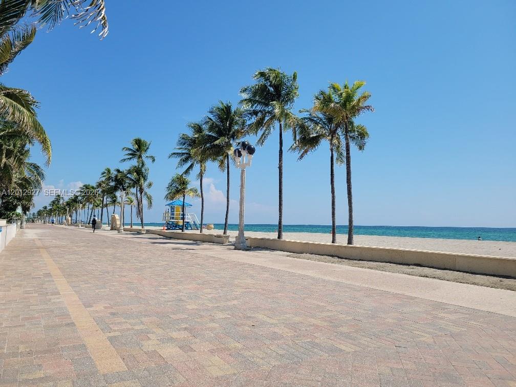 BEACH TERRACE RESORT COND - Residential