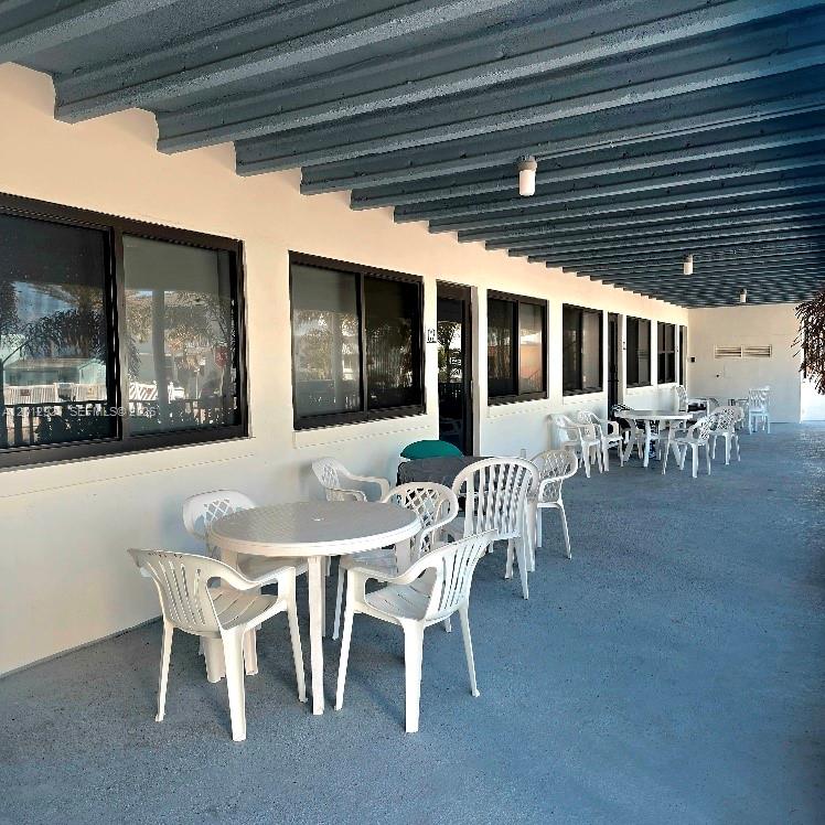 BEACH TERRACE RESORT COND - Residential