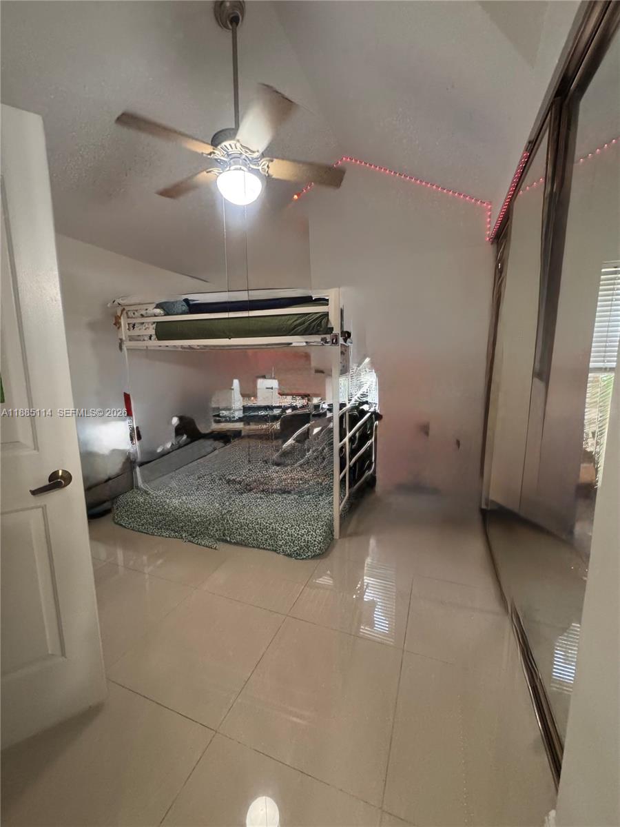 WELLESLEY AT BOYNTON BEAC - Residential