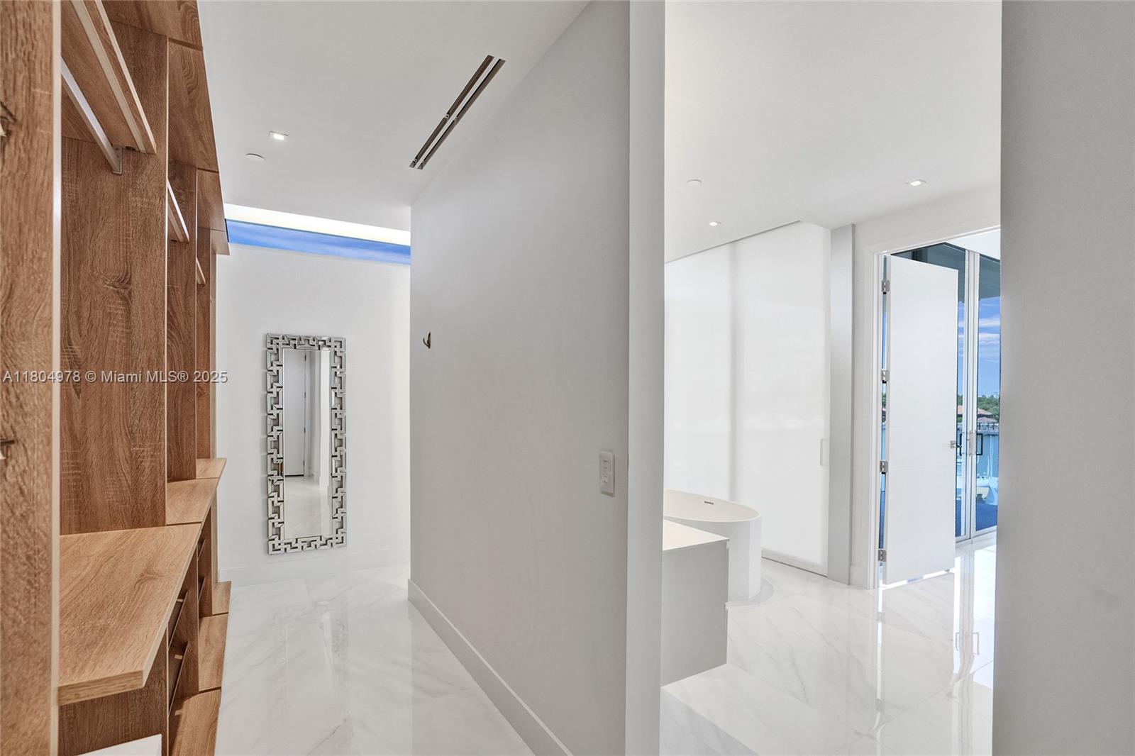 WATERWAYS SEC 5 - Residential Lease