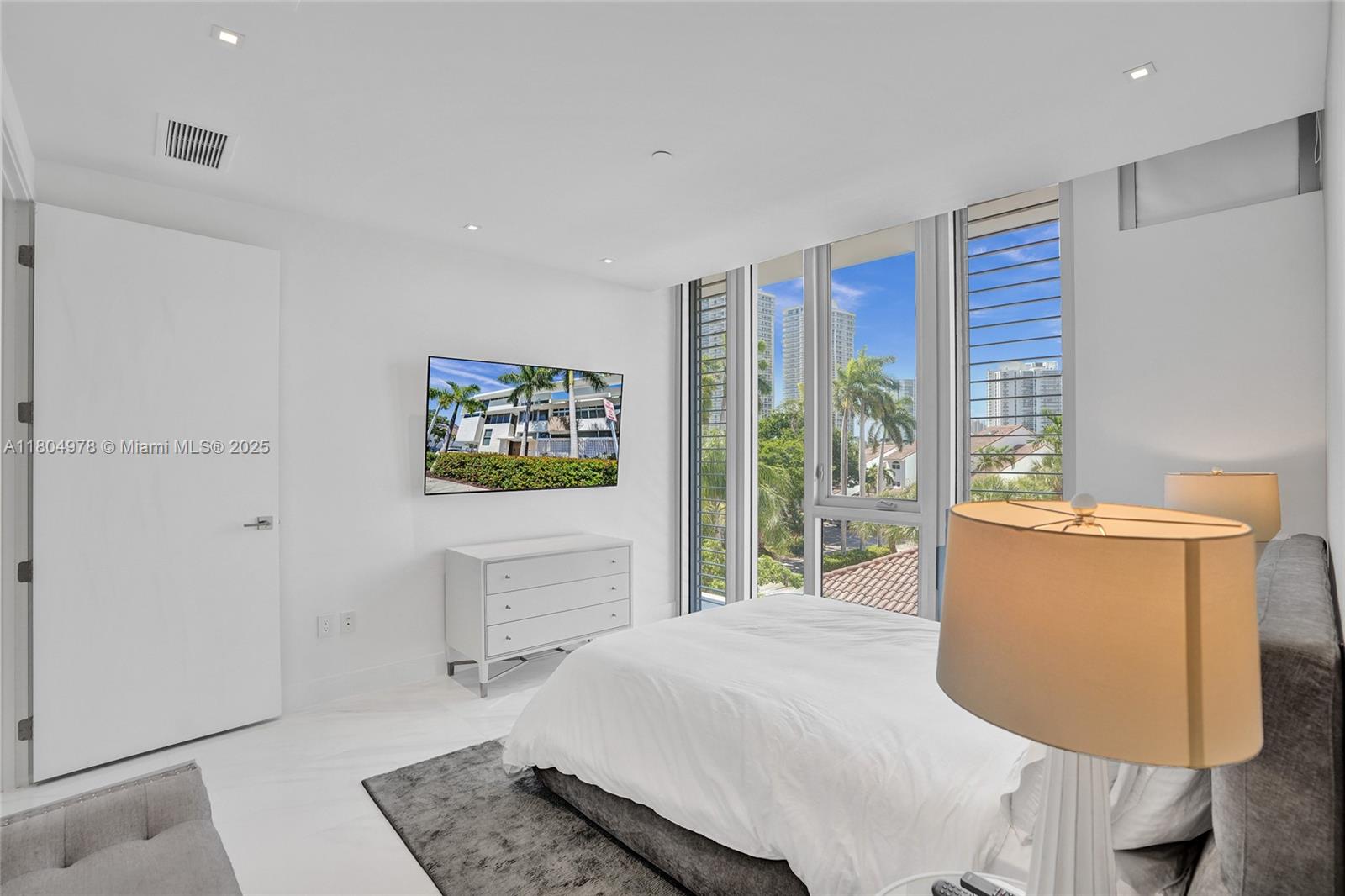WATERWAYS SEC 5 - Residential Lease