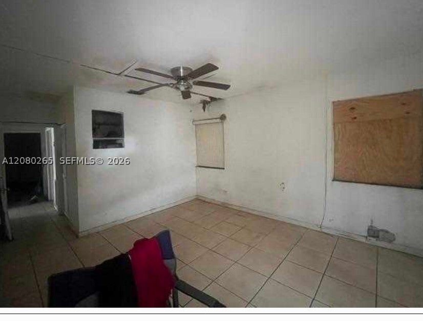 3708 NW 12th Ave