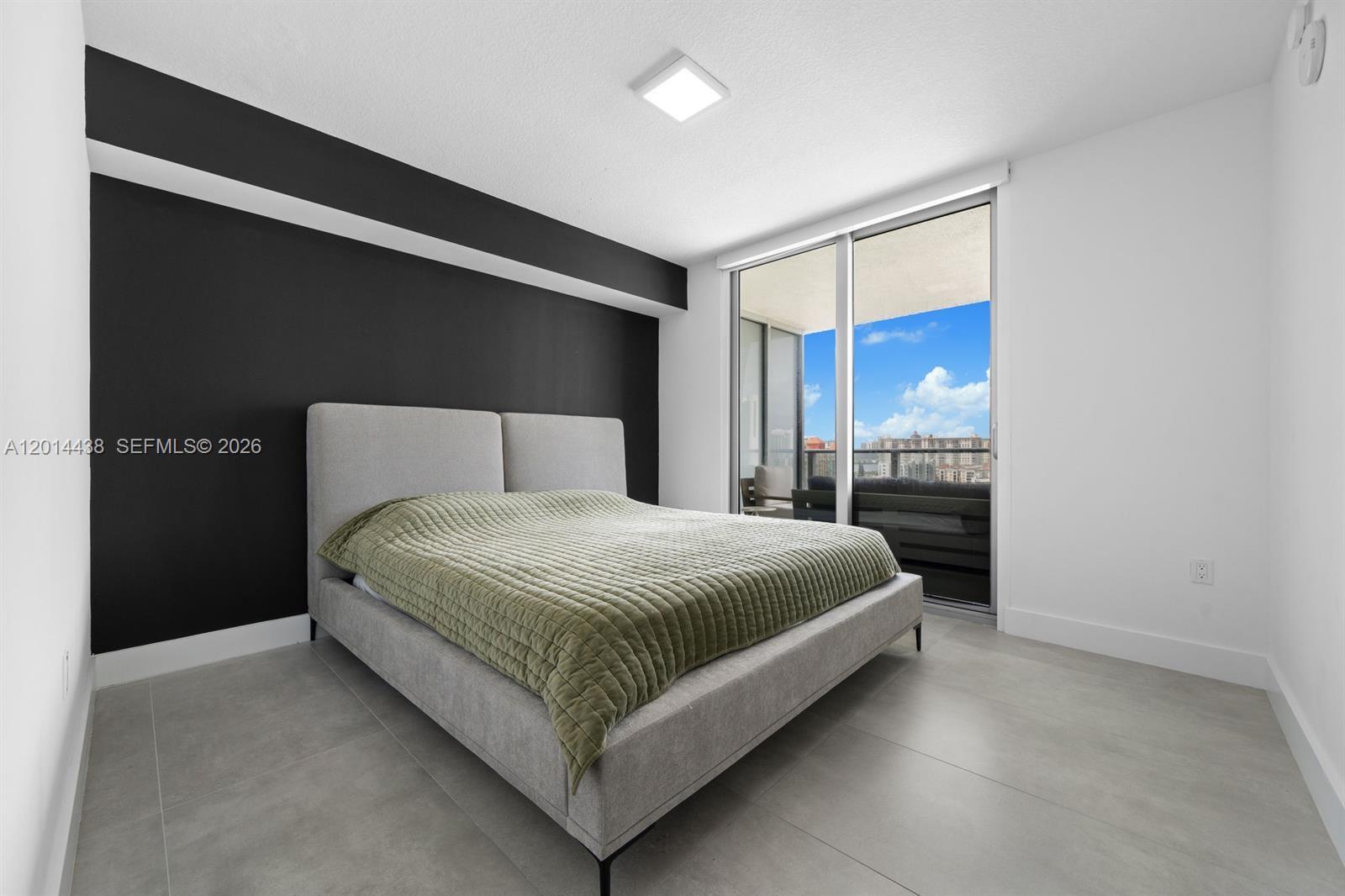 PARQUE TOWERS CONDO - Residential
