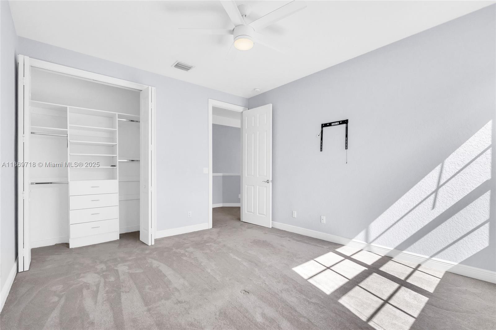 GRACELAND PARK - Residential