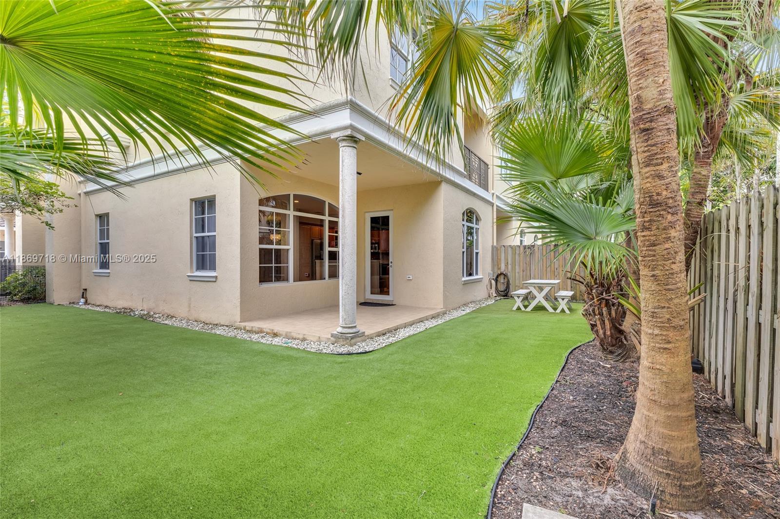 GRACELAND PARK - Residential