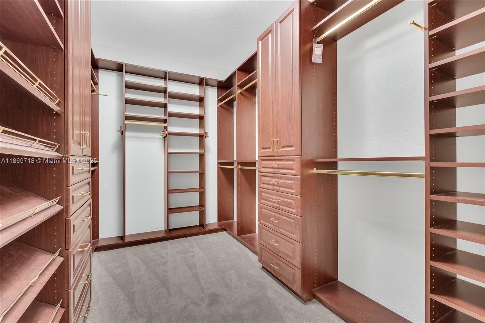 GRACELAND PARK - Residential