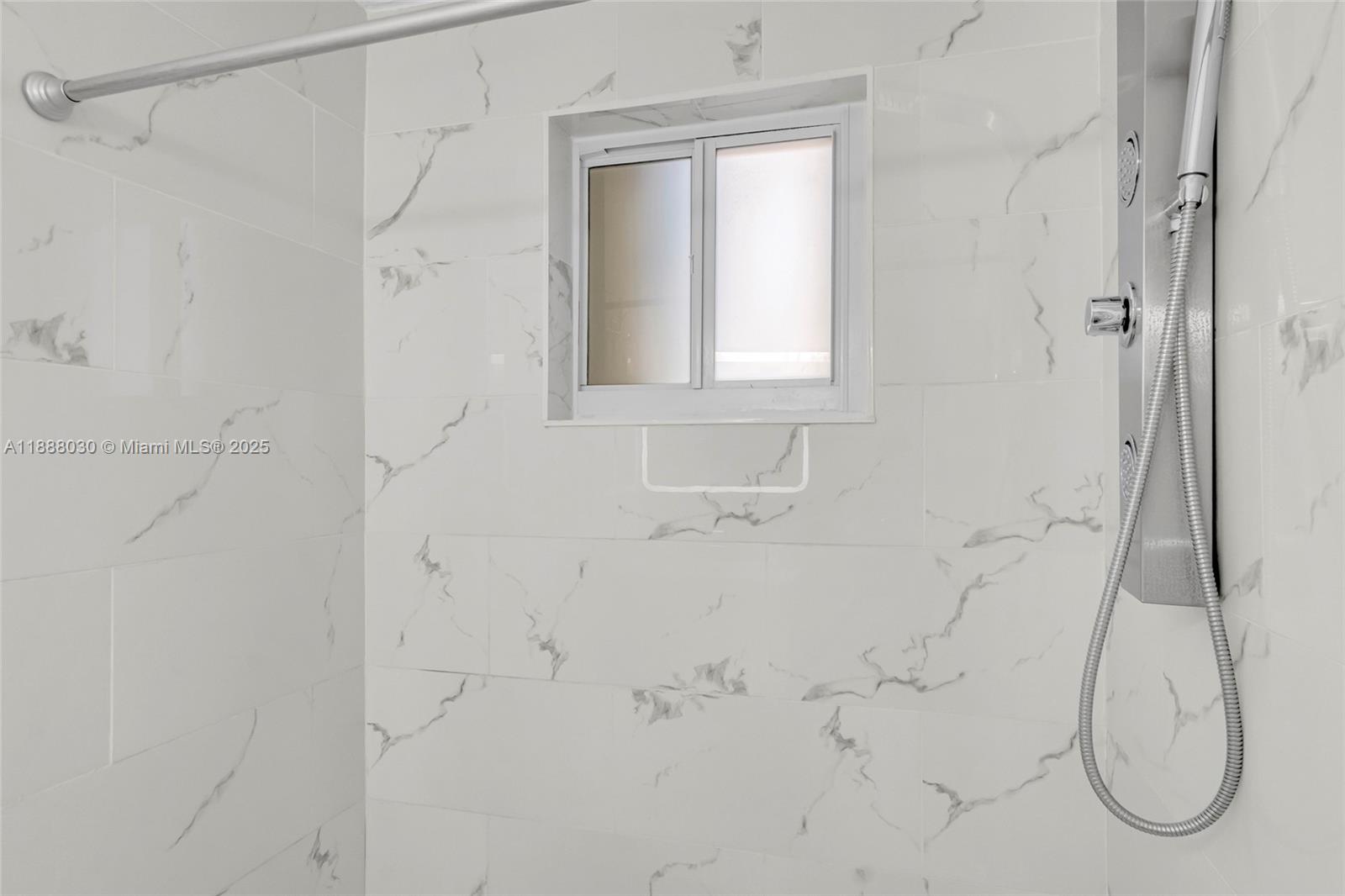 LONDON ESTATES 1ST ADDN - Residential Lease