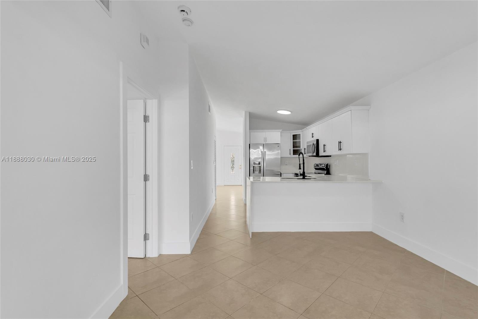 LONDON ESTATES 1ST ADDN - Residential Lease