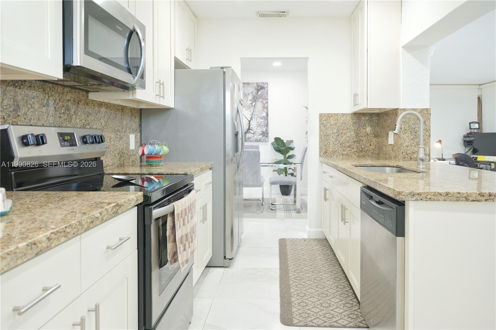 CRYSTAL LAKE VILLAS - Residential