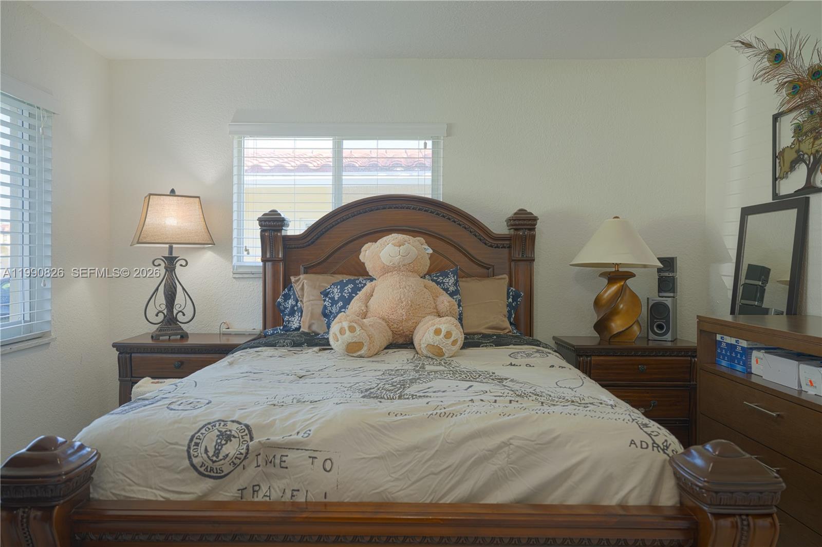 CRYSTAL LAKE VILLAS - Residential