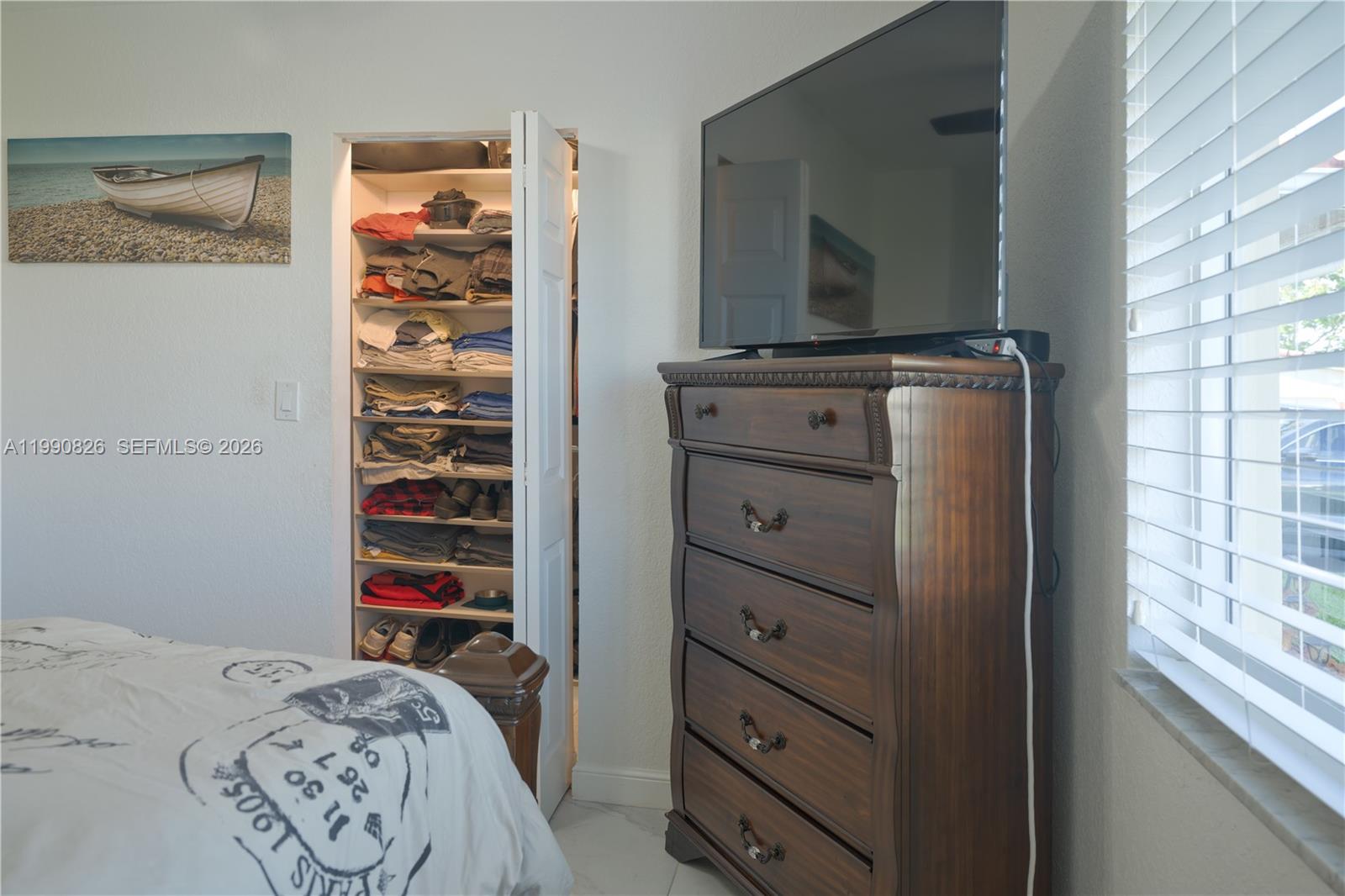 CRYSTAL LAKE VILLAS - Residential