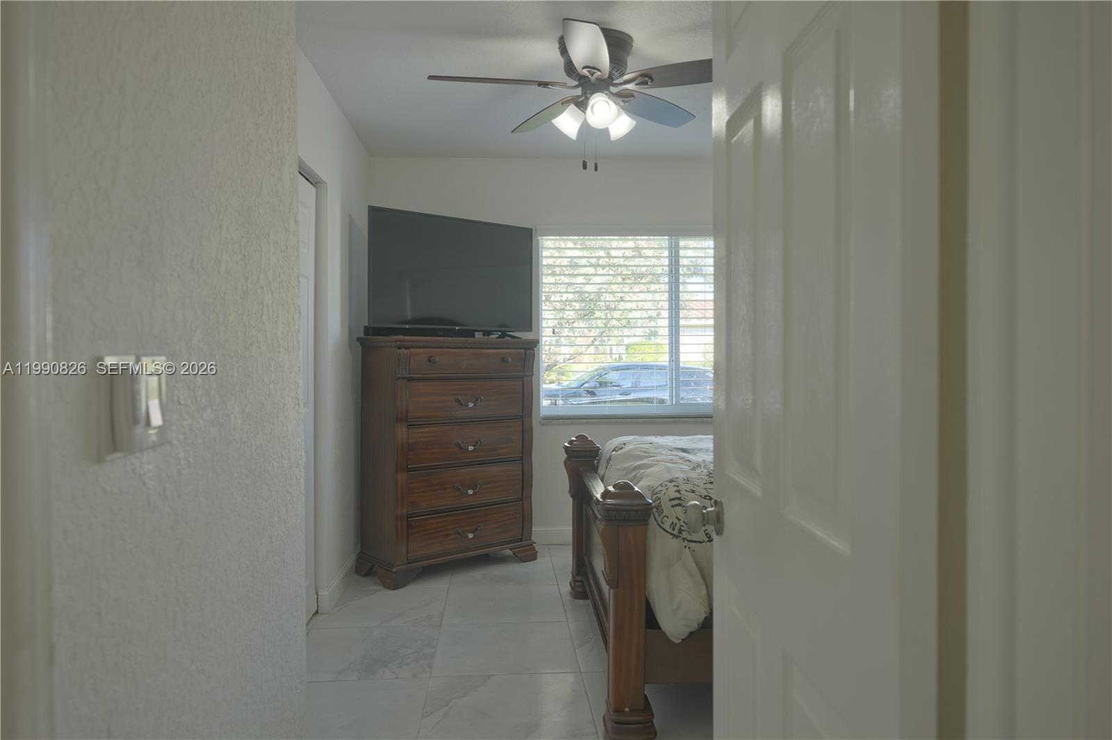 CRYSTAL LAKE VILLAS - Residential