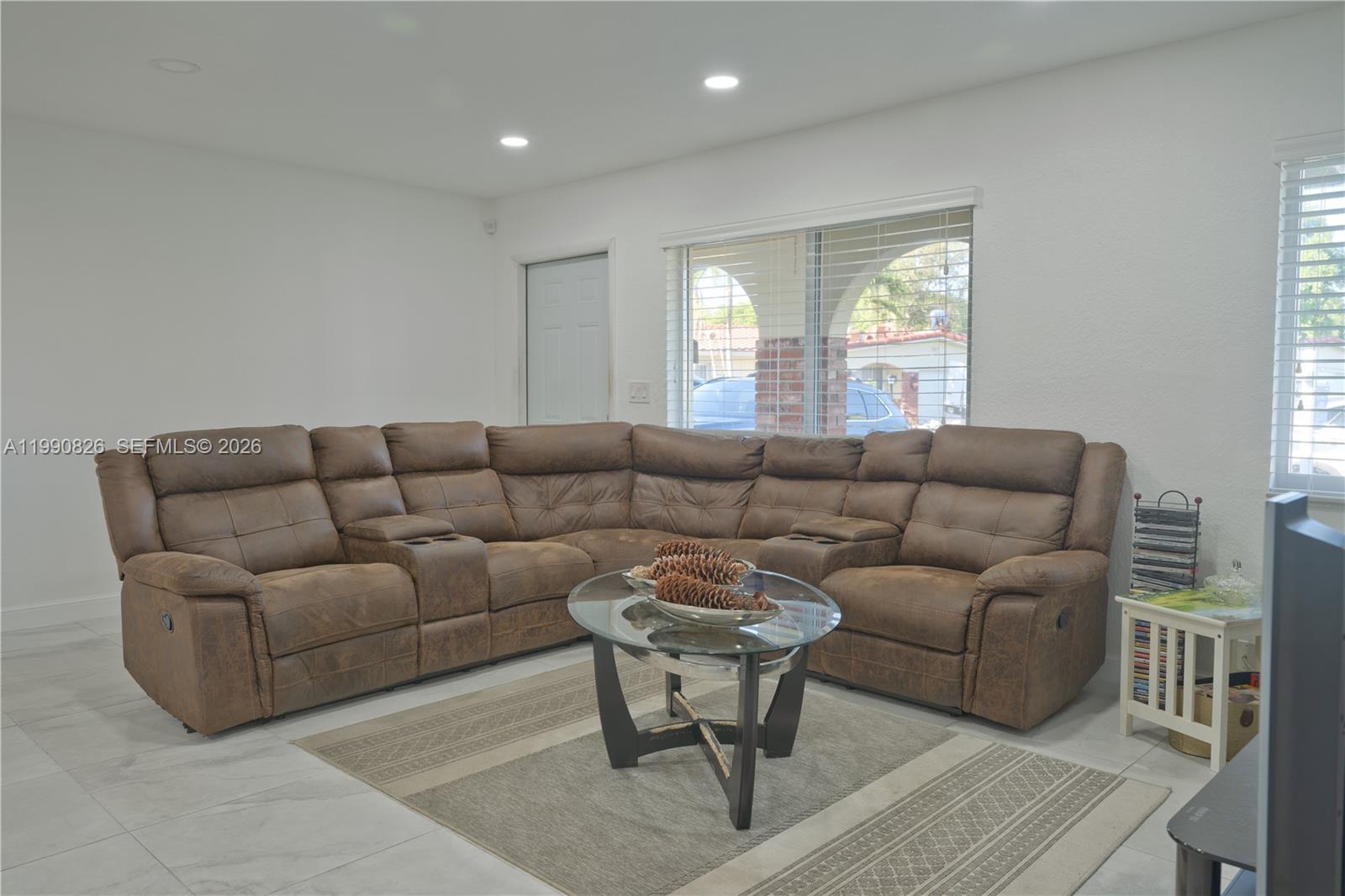 CRYSTAL LAKE VILLAS - Residential