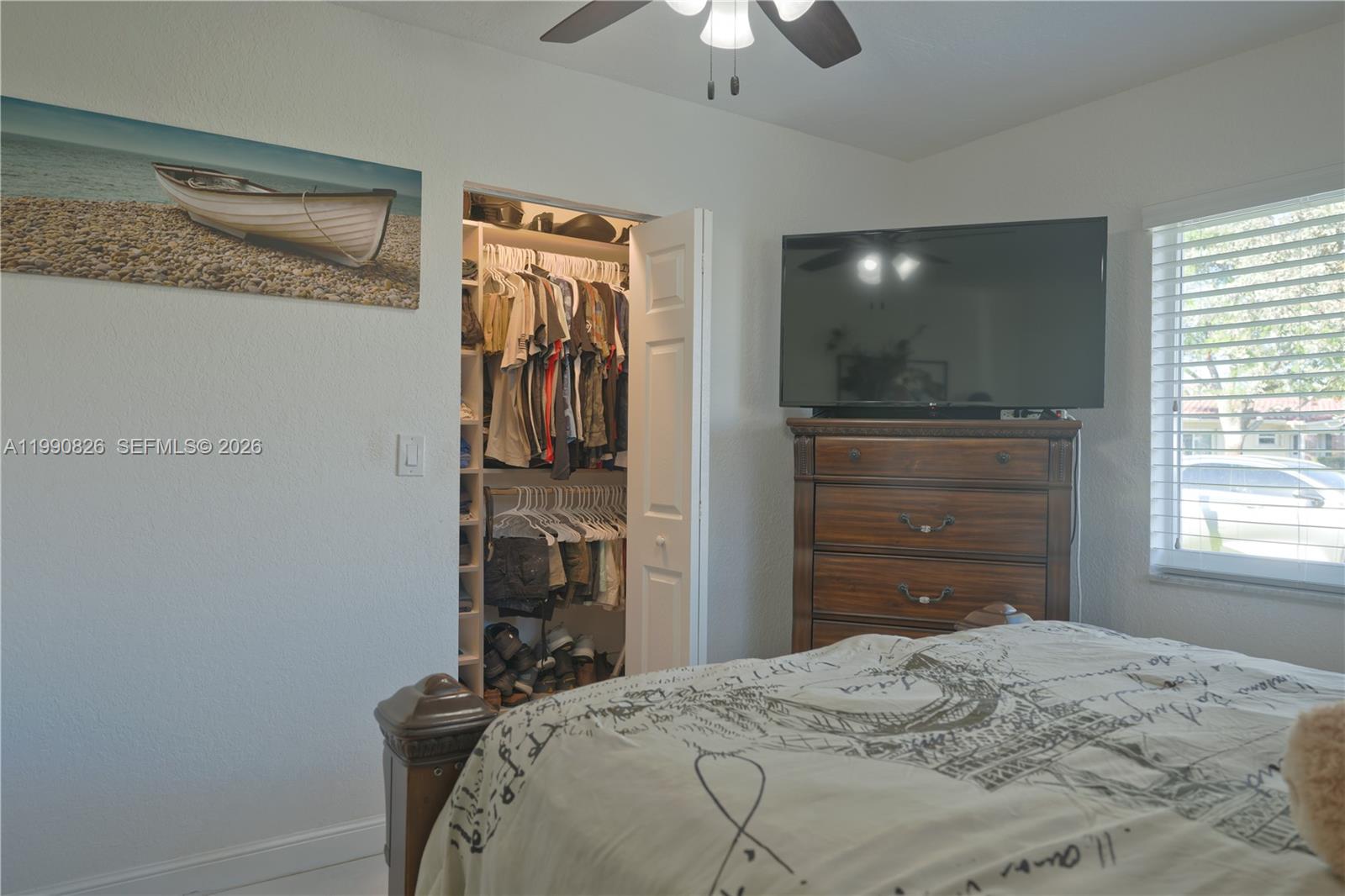 CRYSTAL LAKE VILLAS - Residential