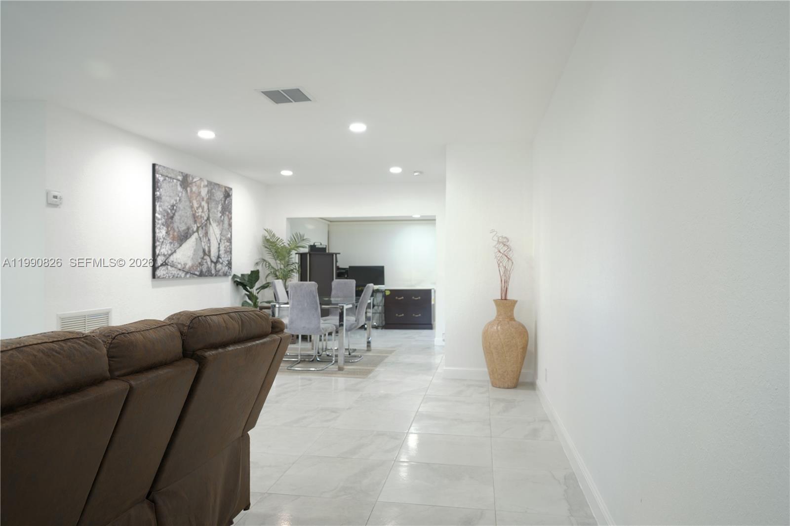 CRYSTAL LAKE VILLAS - Residential