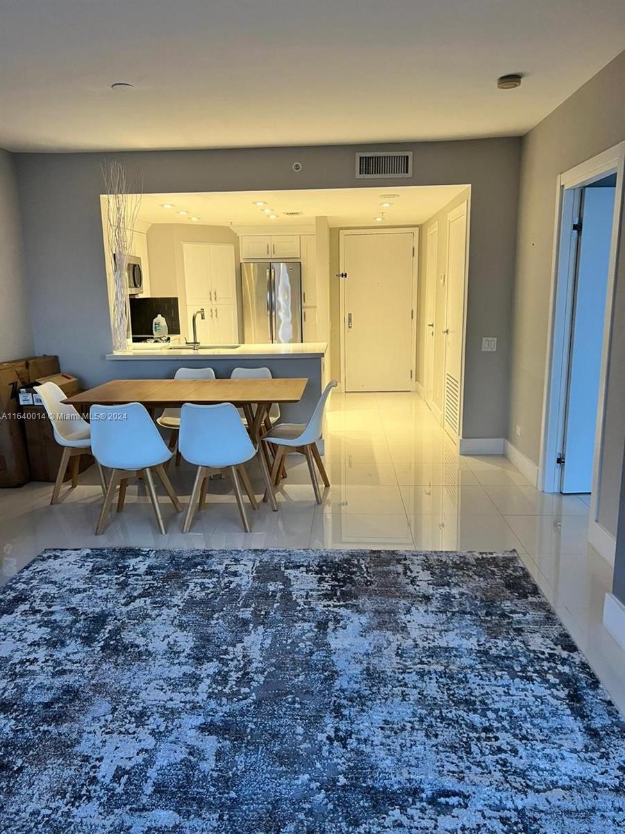 COURVOISIER COURTS CONDO - Residential Lease