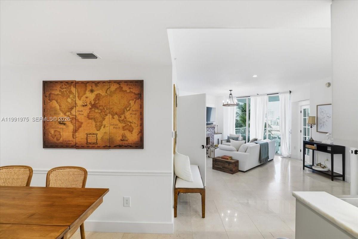 WIND CONDO - Residential