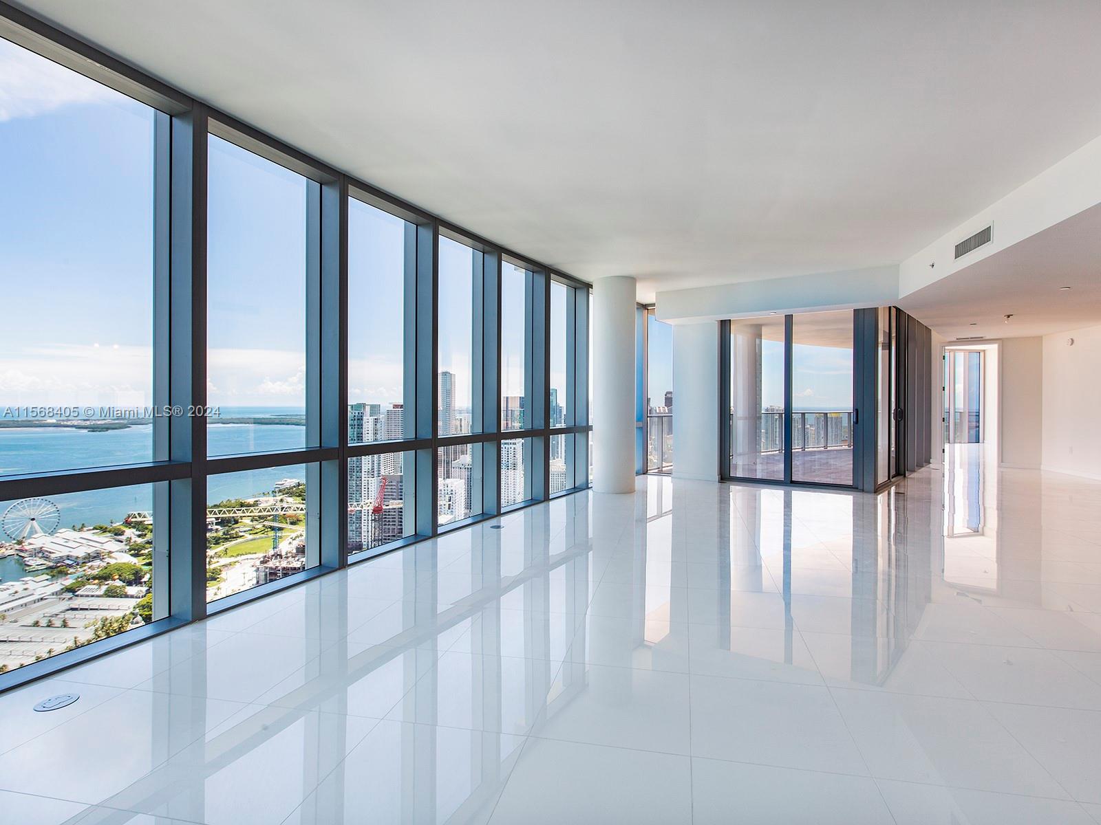 PARAMOUNT MIAMI WORLDCENT - Residential