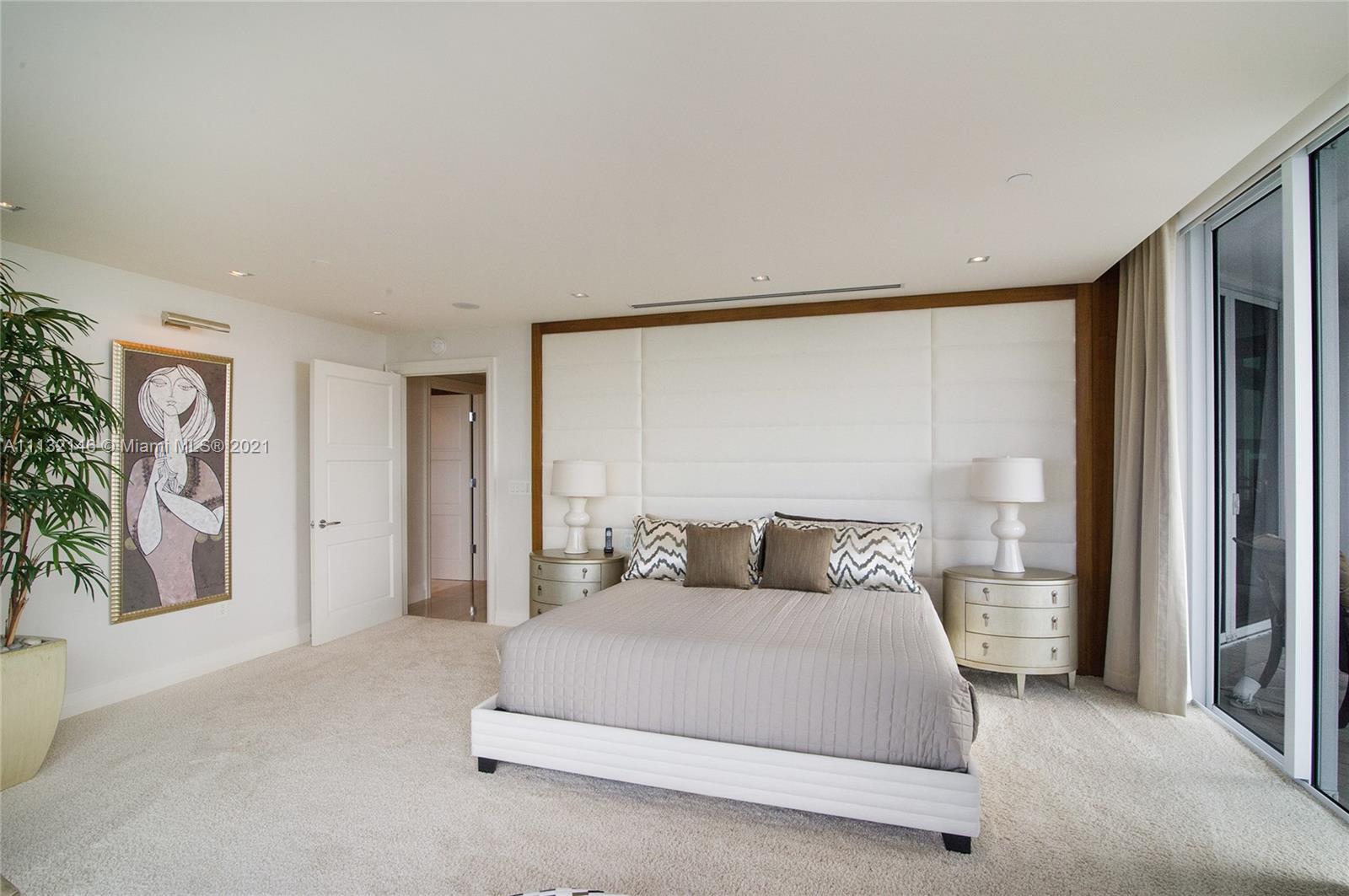 LAS OLAS RIVER HOUSE COND - Residential