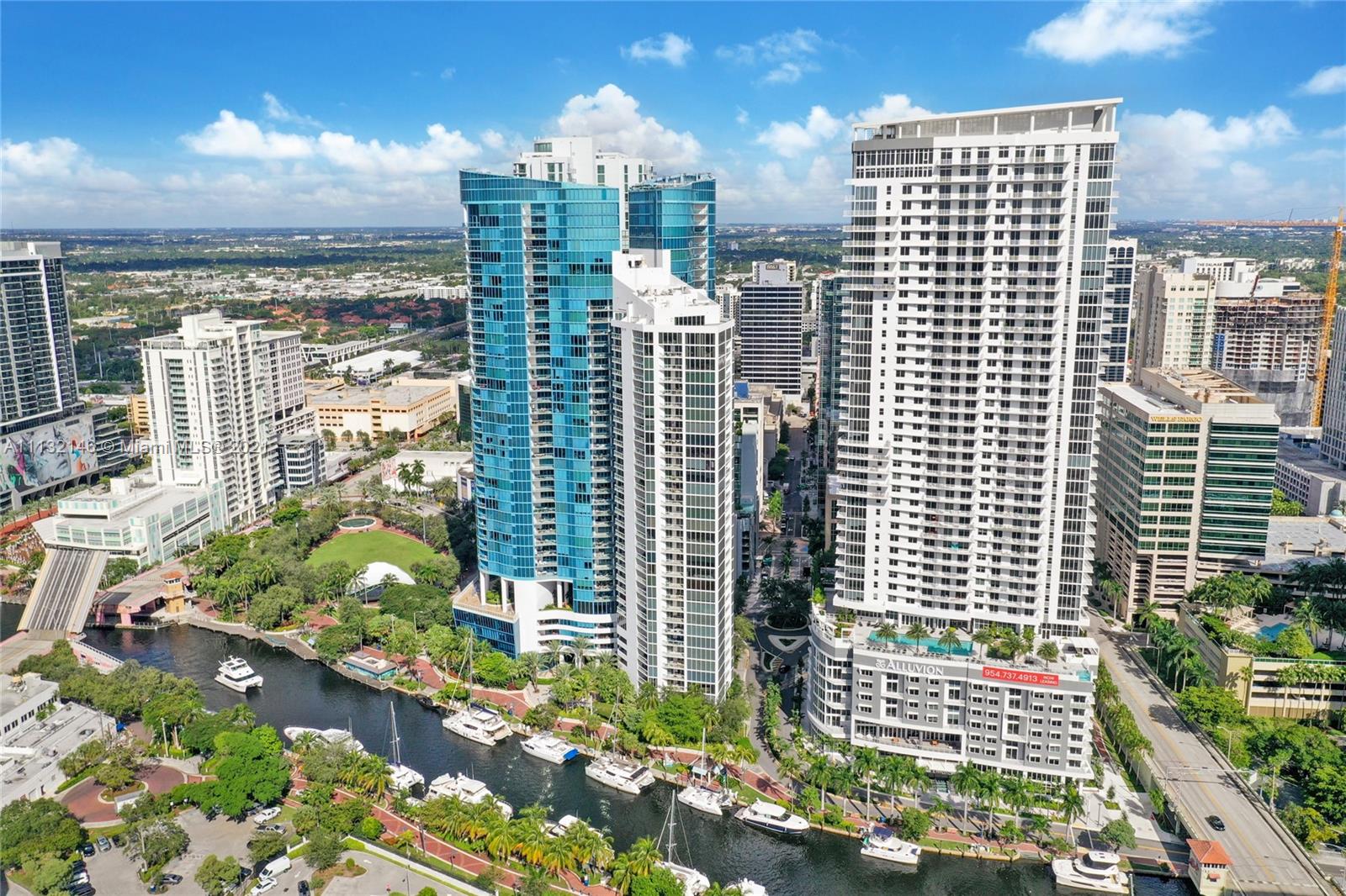 LAS OLAS RIVER HOUSE COND - Residential