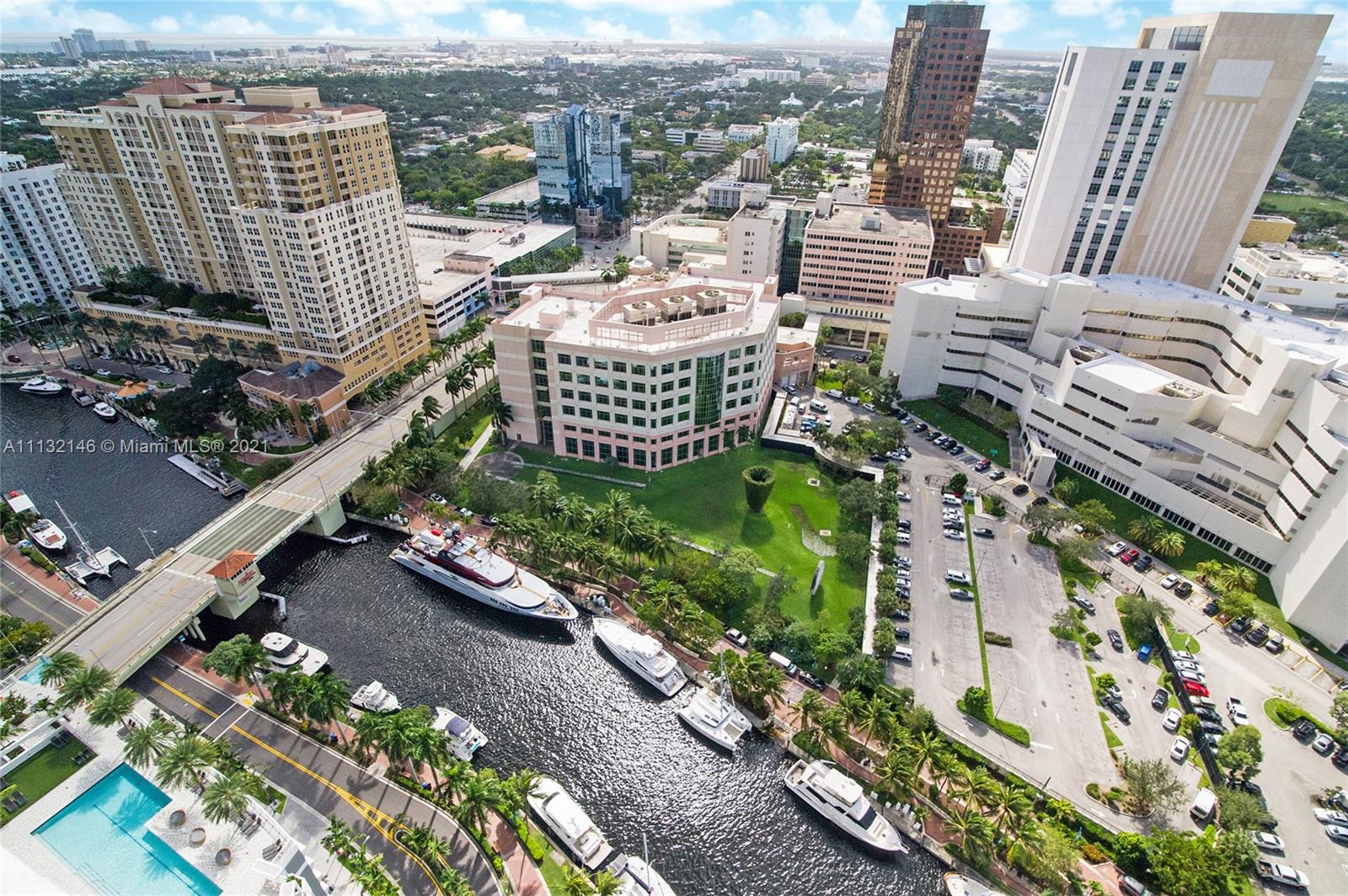 LAS OLAS RIVER HOUSE COND - Residential