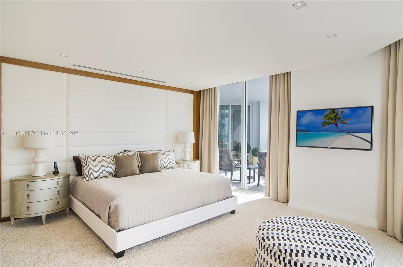 LAS OLAS RIVER HOUSE COND - Residential