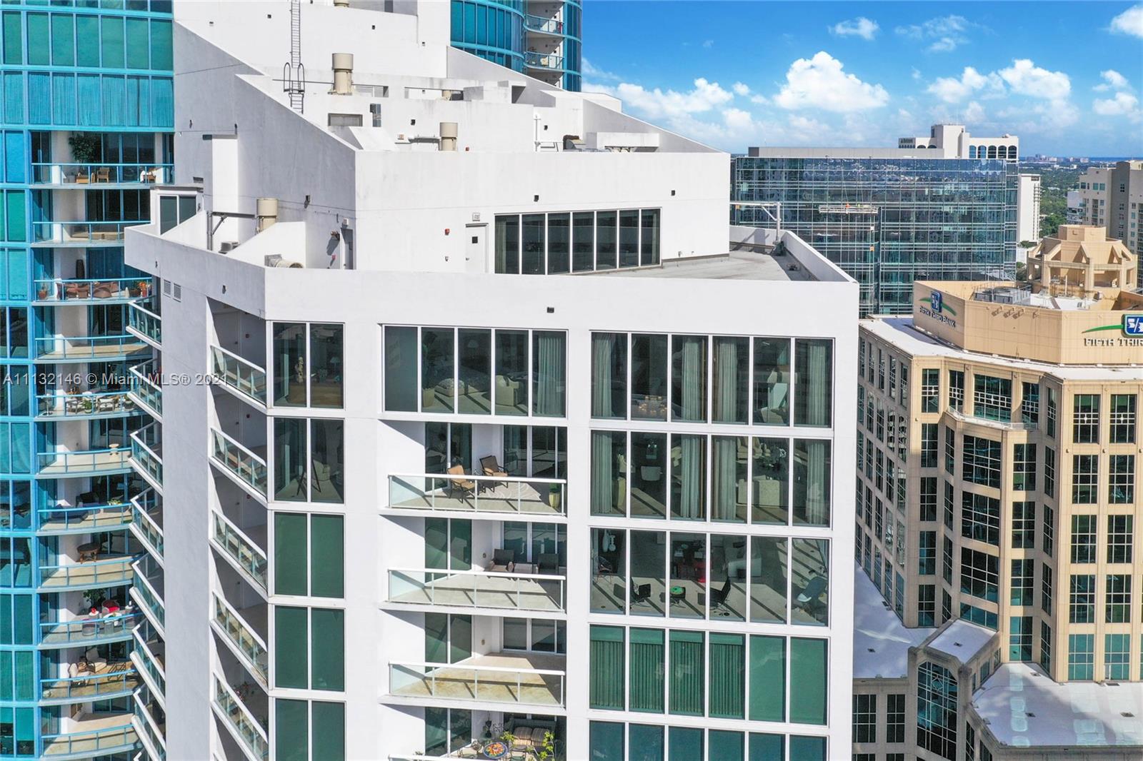 LAS OLAS RIVER HOUSE COND - Residential