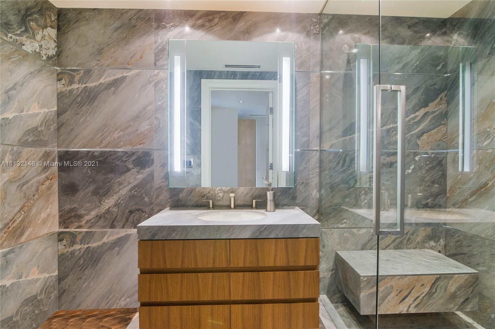 LAS OLAS RIVER HOUSE COND - Residential