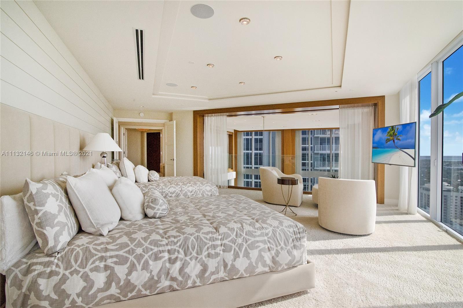 LAS OLAS RIVER HOUSE COND - Residential