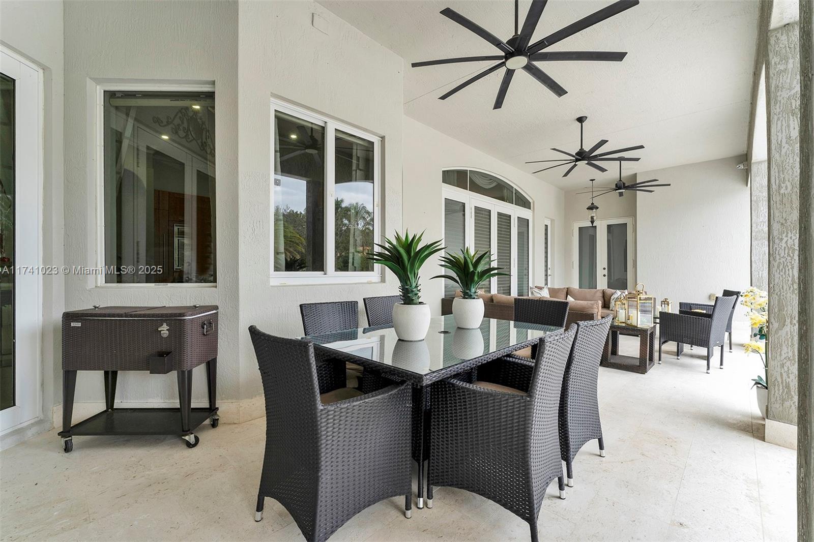 EVERGLADES SUGAR & LAND C - Residential