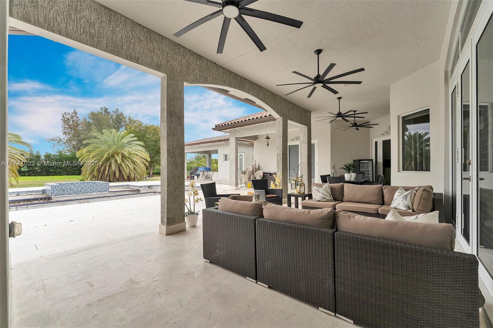 EVERGLADES SUGAR & LAND C - Residential