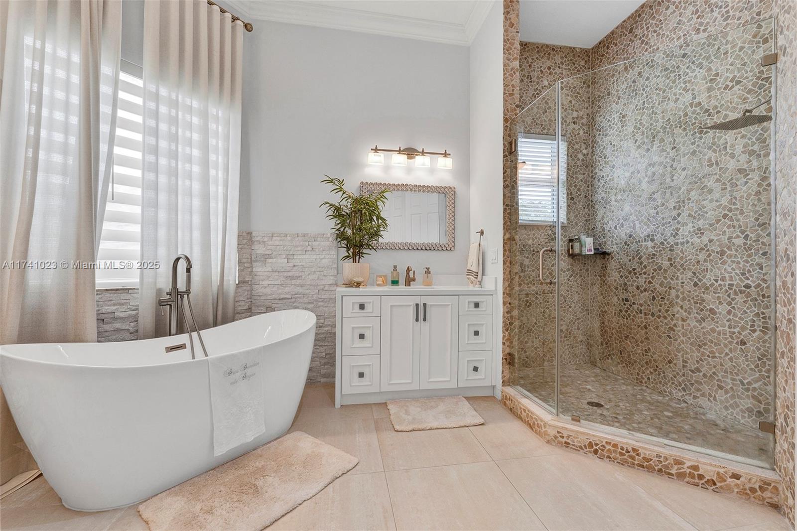 EVERGLADES SUGAR & LAND C - Residential