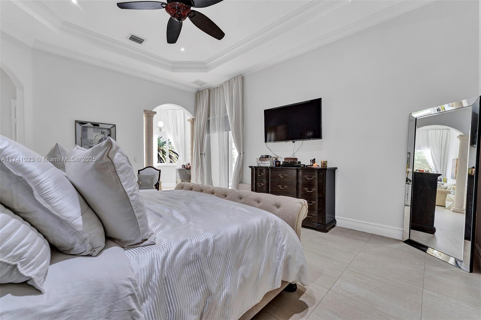 EVERGLADES SUGAR & LAND C - Residential