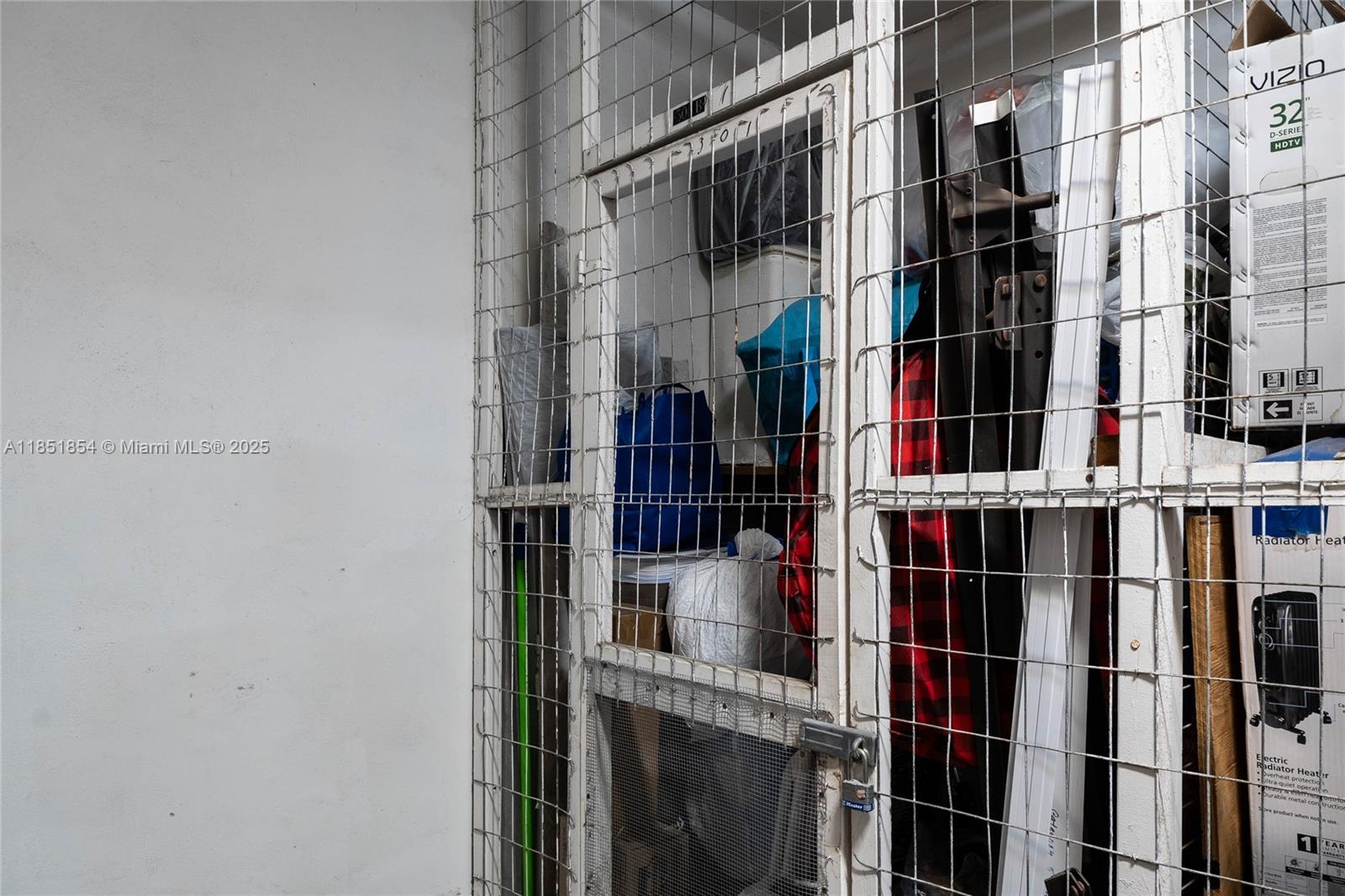 PARADISE VILLAS CONDO - Residential