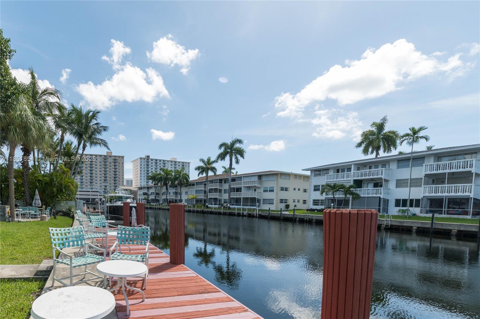 PARADISE VILLAS CONDO - Residential