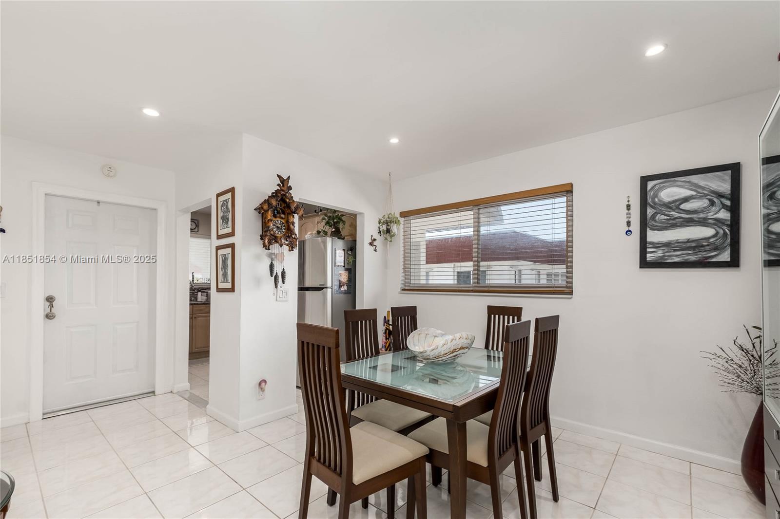 PARADISE VILLAS CONDO - Residential