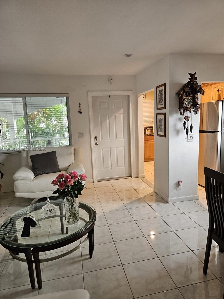 581 Blue Heron Dr 301-B