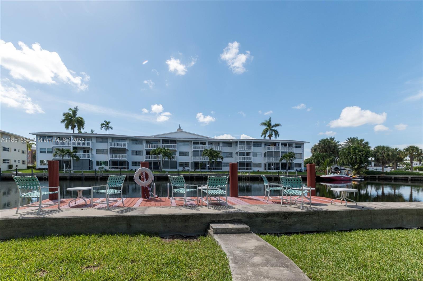 PARADISE VILLAS CONDO - Residential