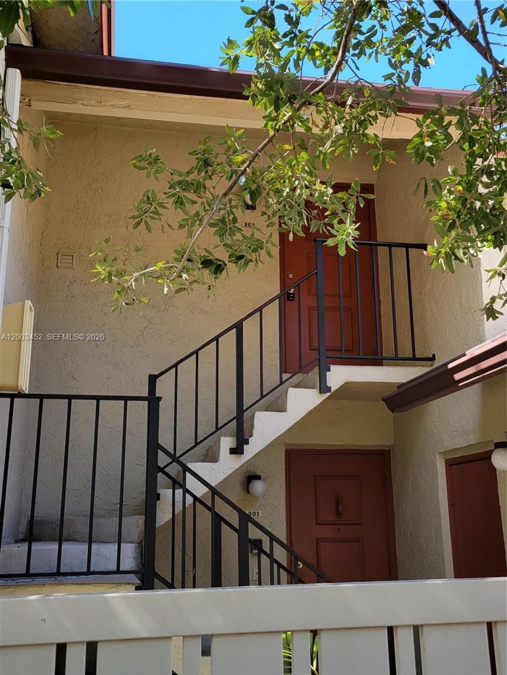 Photo of 1821 NE 40th Ct #302, Pompano Beach, FL 33064 (MLS # A12003452)