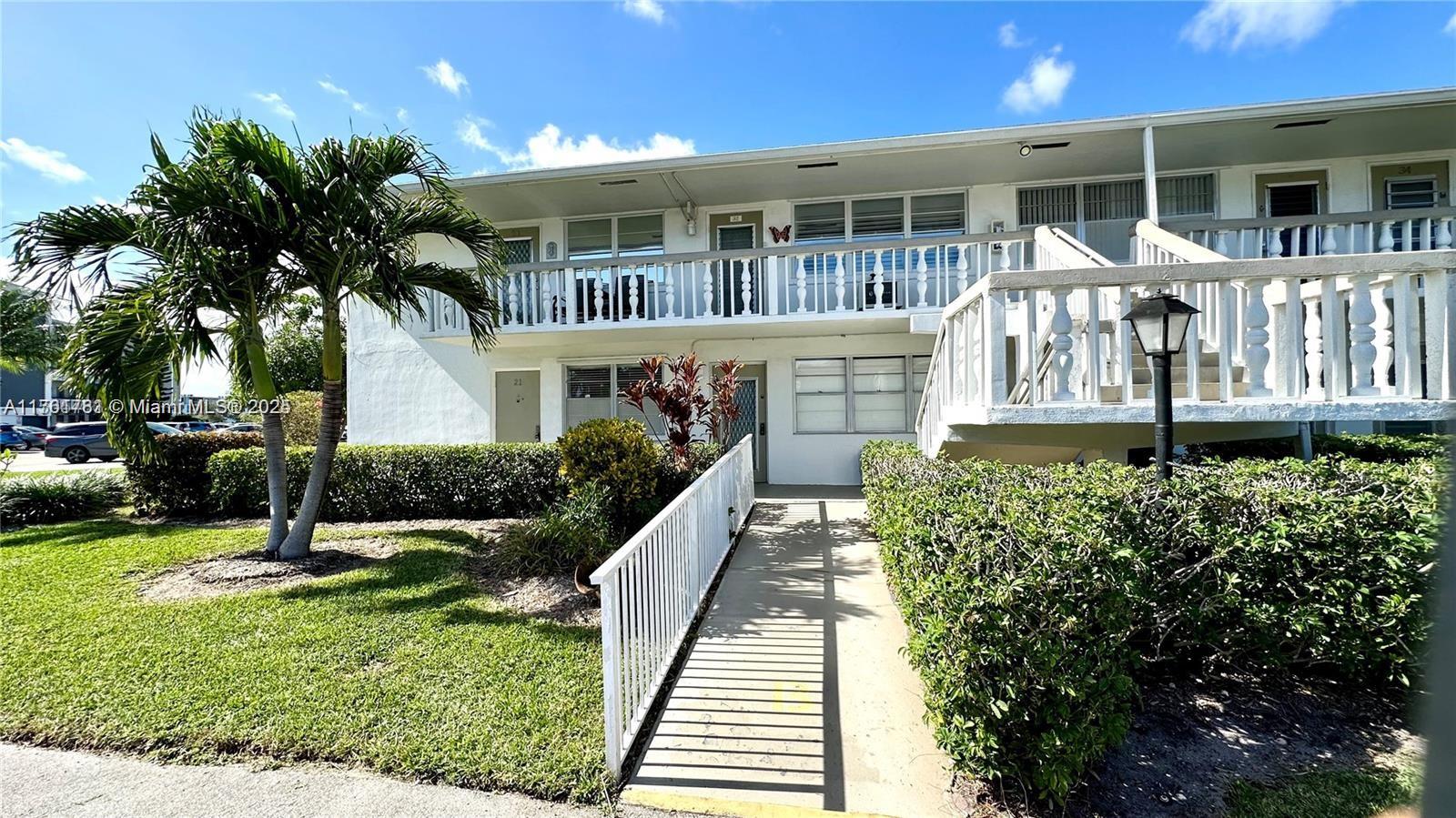 Property for Sale at 31 Harwood B 31, Deerfield Beach, Broward County, Florida - Bedrooms: 2 
Bathrooms: 2  - $188,500