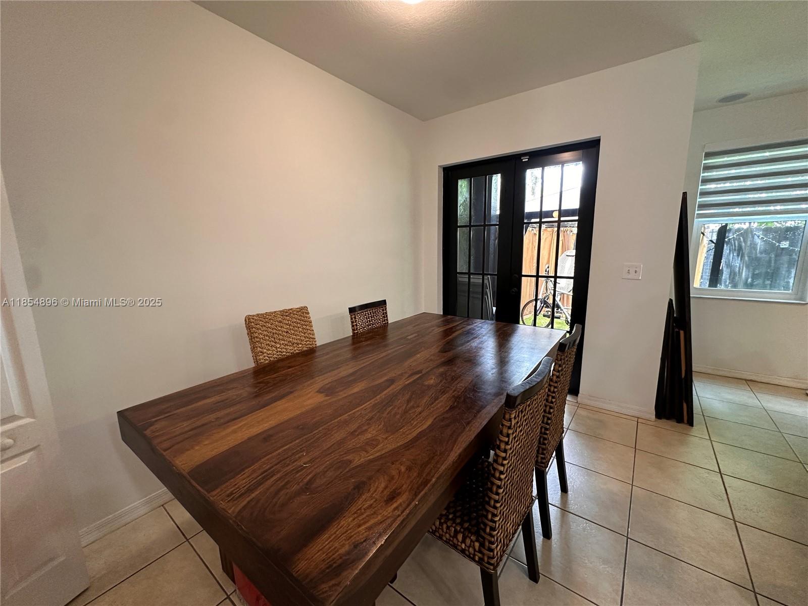 VILLA CASTILLO - Residential