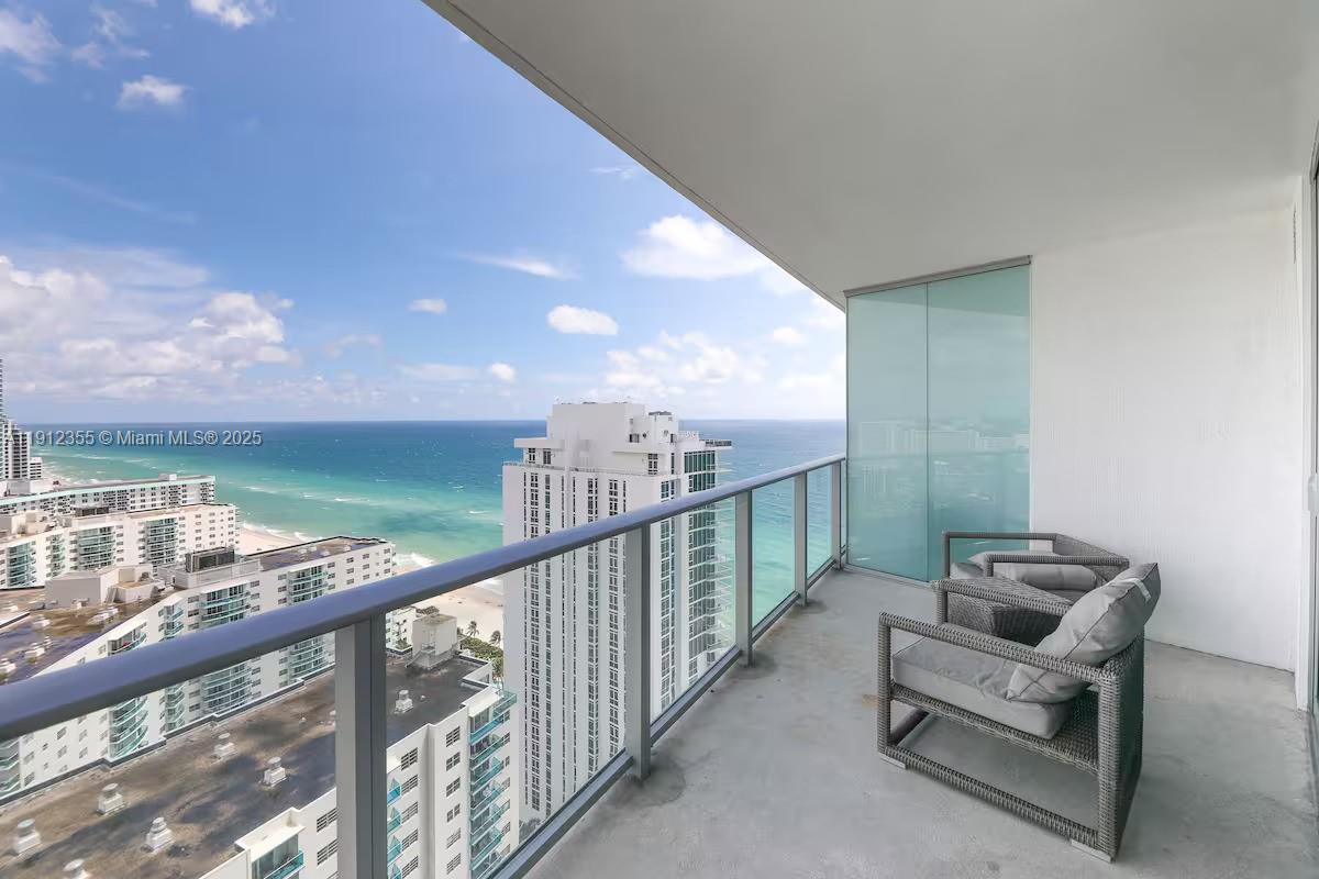 4111 SOUTH OCEAN DRIVE CO - Residential