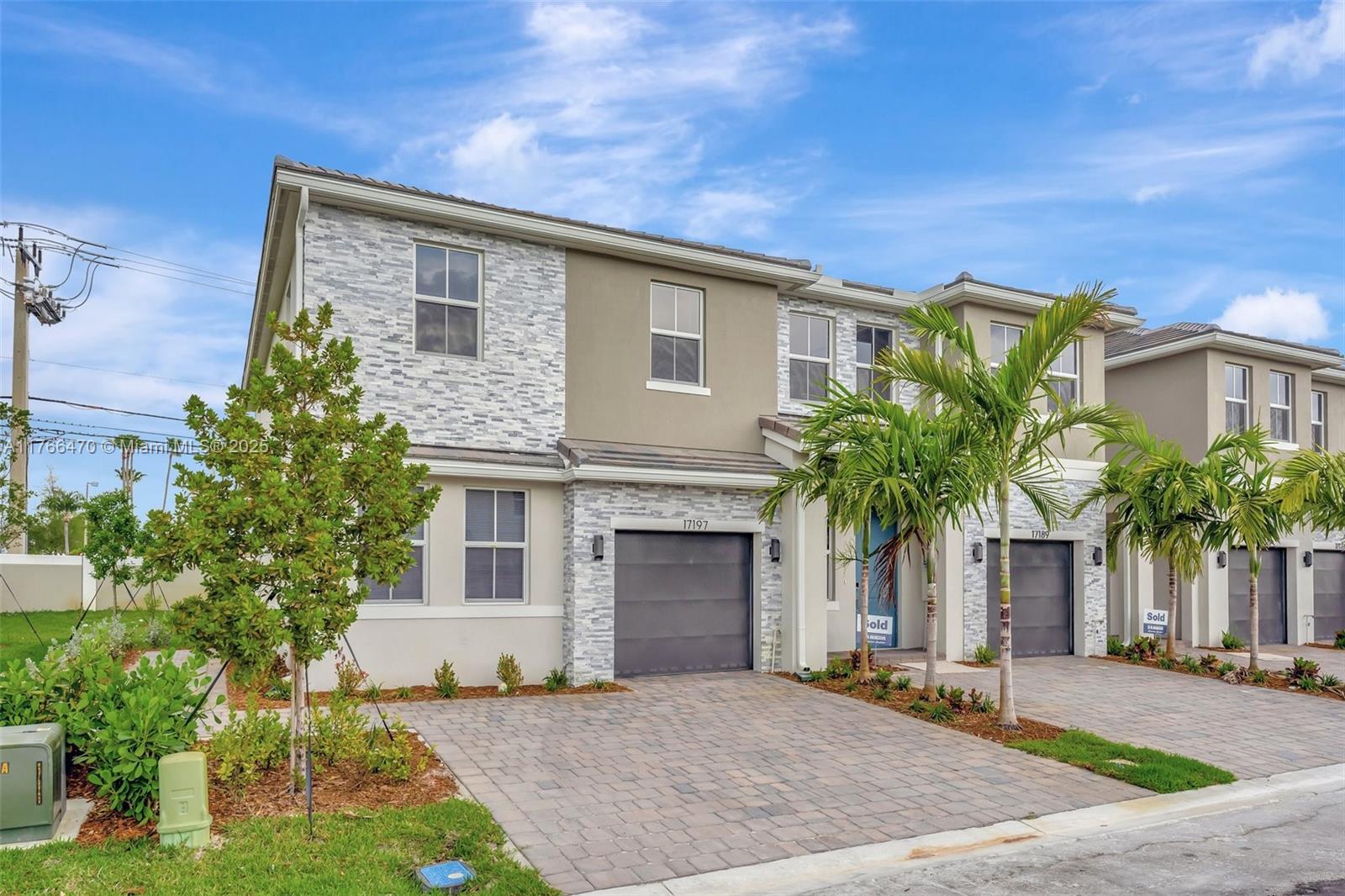 Rental Property at Address Not Disclosed, Pembroke Pines, Miami-Dade County, Florida - Bedrooms: 4 
Bathrooms: 3  - $4,500 MO.