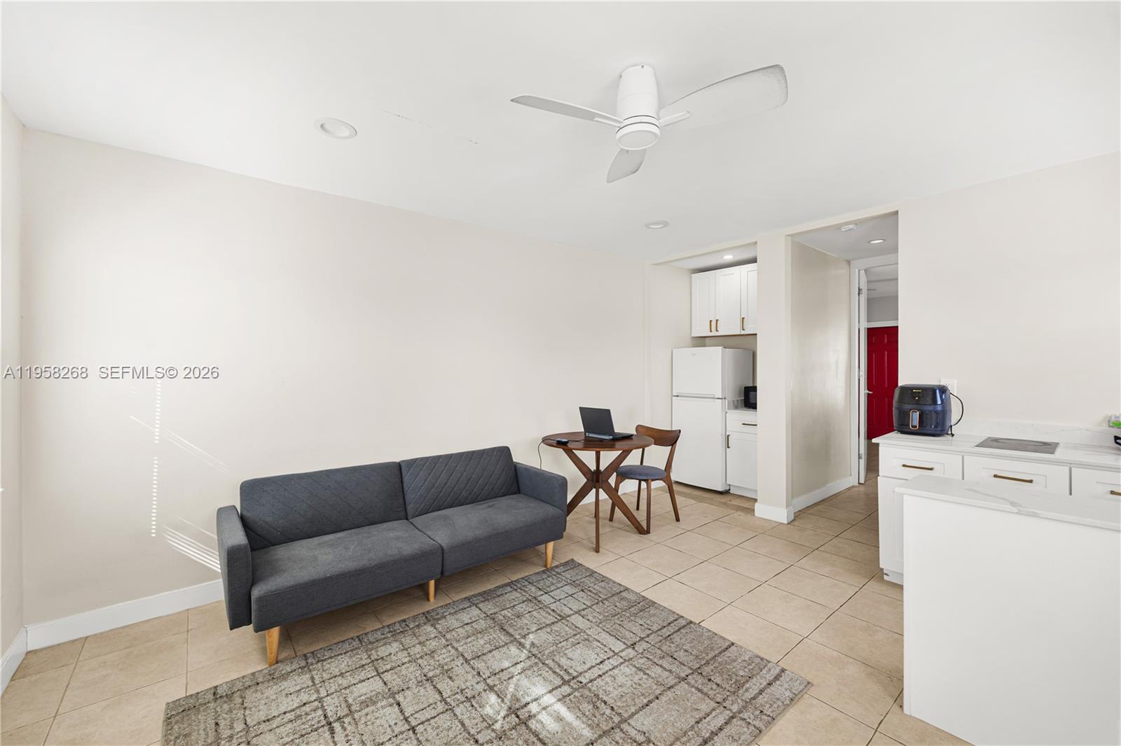 OAKLAND PARK SECOND ADD - Residential Income