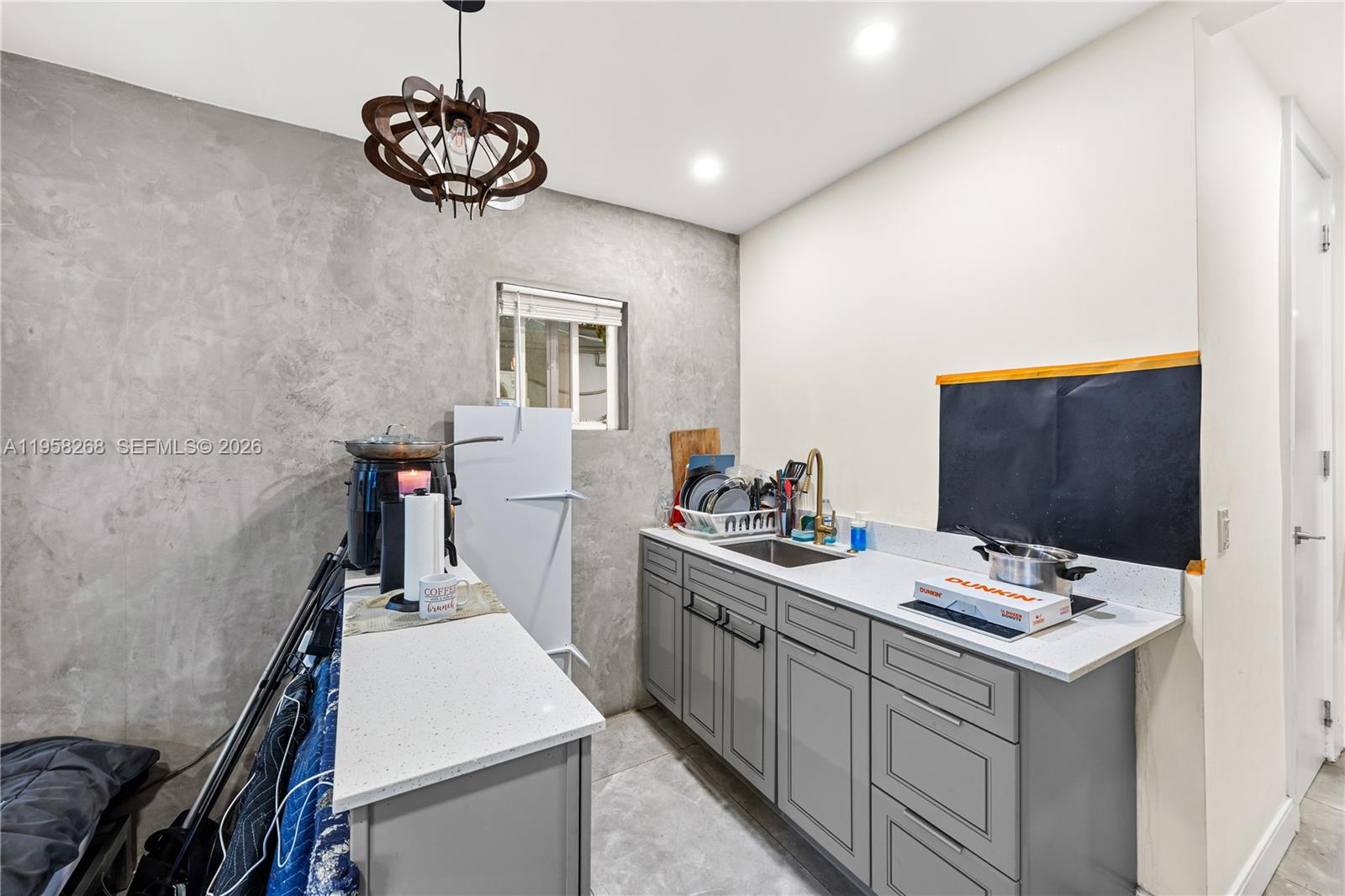 OAKLAND PARK SECOND ADD - Residential Income