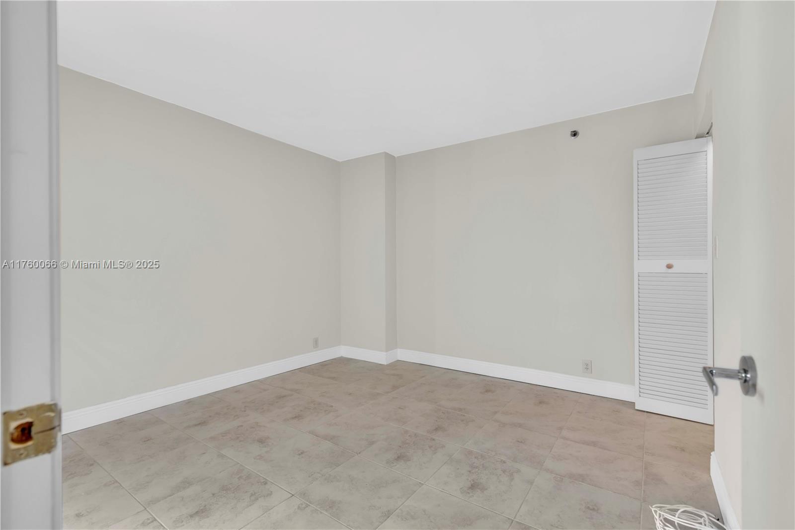 THE STERLING CONDO - Residential